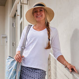 Women's 3/4 Sleeve V-Neck R&R Tee