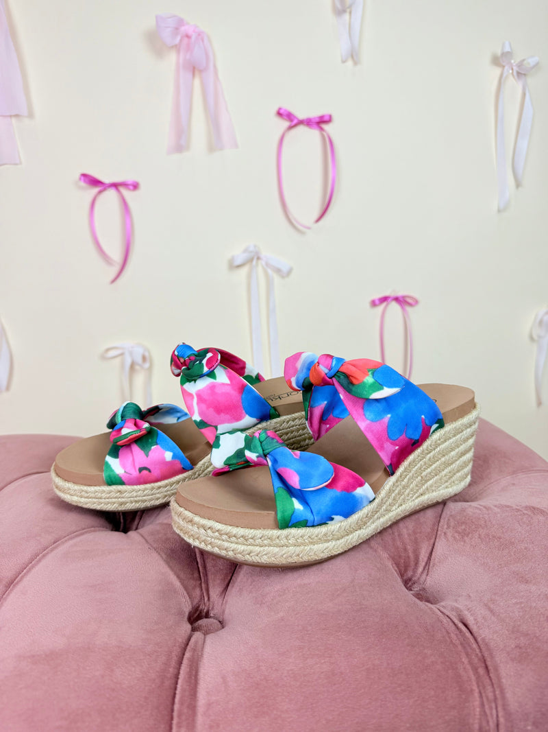 Tie The Knot Wedge (floral)