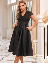 ever HARLEY|Romantic V-neck Lace Bodice Wedding Guest Dress with Pockets