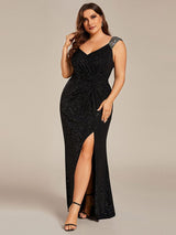 pretty NOIRE|Plus Size Glitter V-Neck High Slit Sequin Shoulder Strap Evening Dress