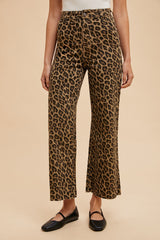 Stretch cropped denim